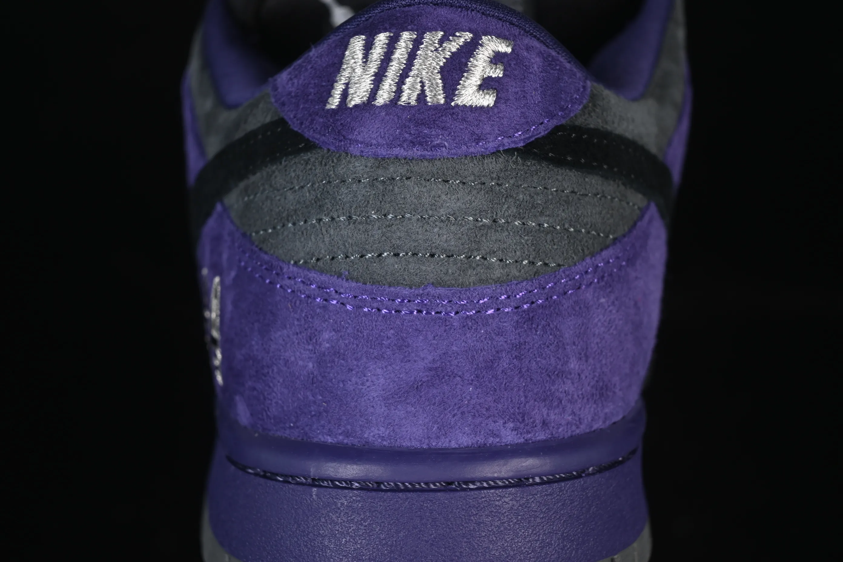All categories Nk SB Dunk Series Nk SB Dunk Low low-top sneakers C version Supreme x Nike Dunk SB Dunk Low joint gray and purple low-top casual skateboard shoes HQ8487-500